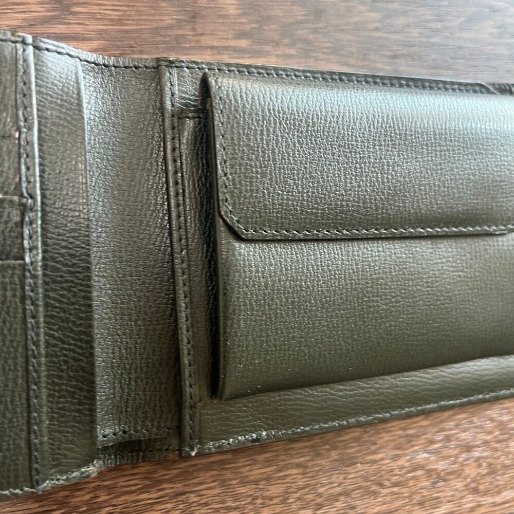 FERRAGAMO BLACK BIFOLD WALLET - Picture 3 of 3